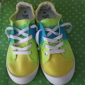 Sold!!! Tye dye shoes